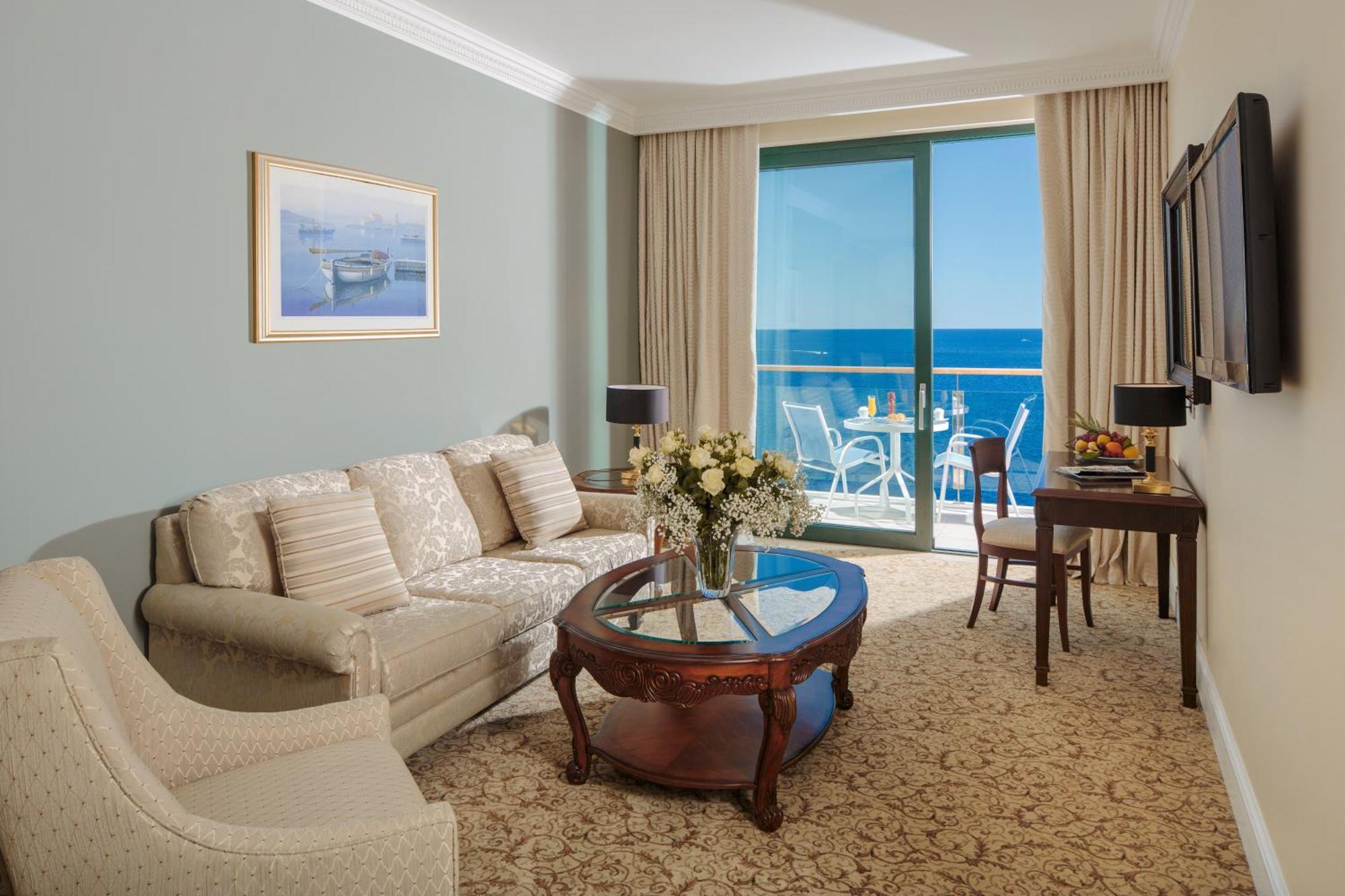 Deluxe King Suite Sea View Balcony,1488125722:JPEG