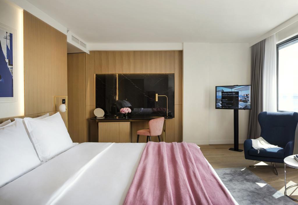 Superior Double Room Partial Sea View