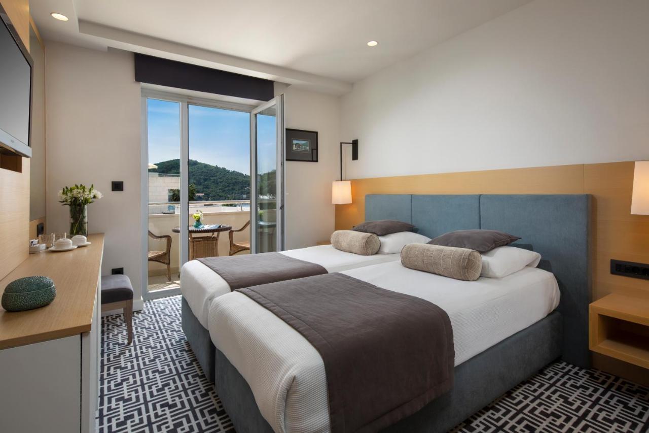Kamer met Balkon en Uitzicht op Zee